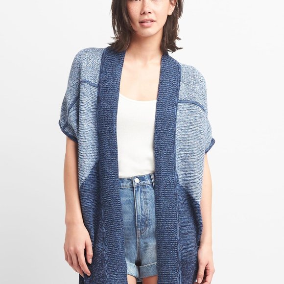 GAP Patchwork Open-Front Poncho Sweater NWT - Picture 9 of 10